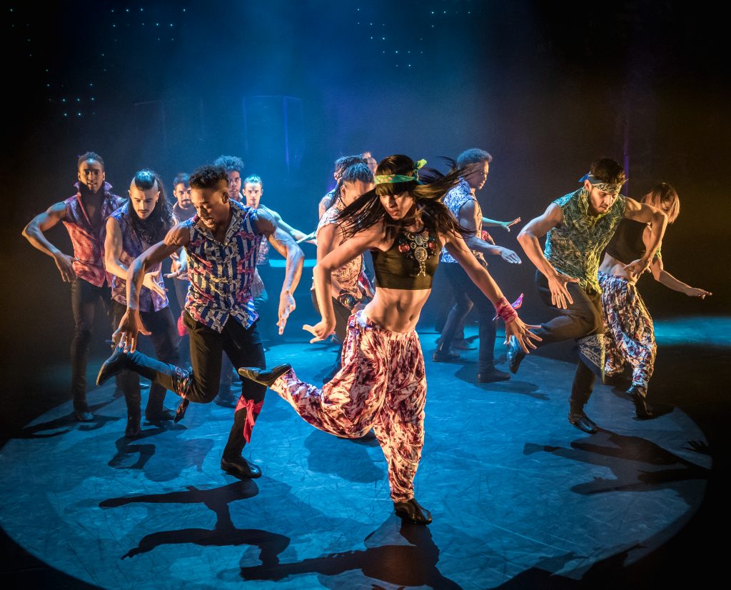 A photo of the company from Ballet Revolucion.